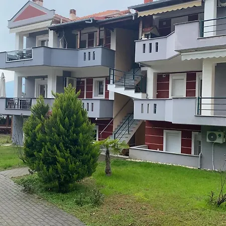 Blue Sky 크리시 아모우디아